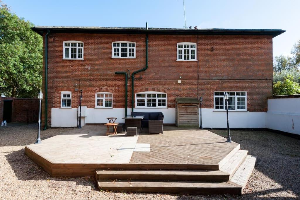Firs Sleeps 15 Stunning Country House With Hot Tub Sudbourne Exterior foto