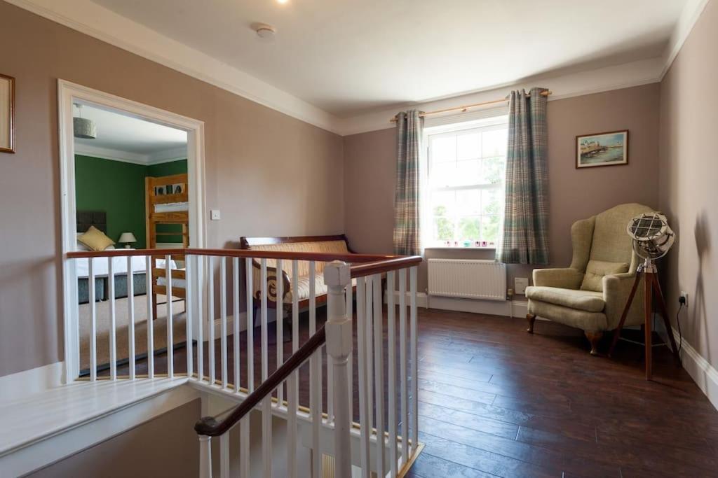 Firs Sleeps 15 Stunning Country House With Hot Tub Sudbourne Exterior foto